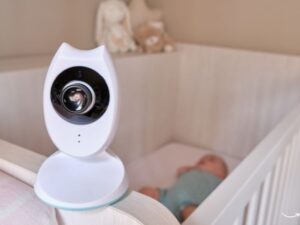 The Ultimate Guide to Choosing the Best Baby Monitor