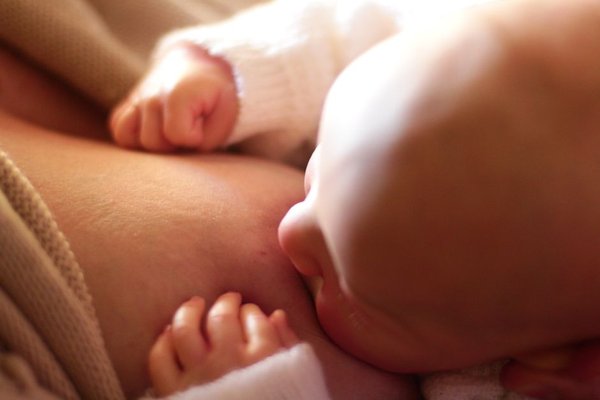 newborn breastfeeding positions